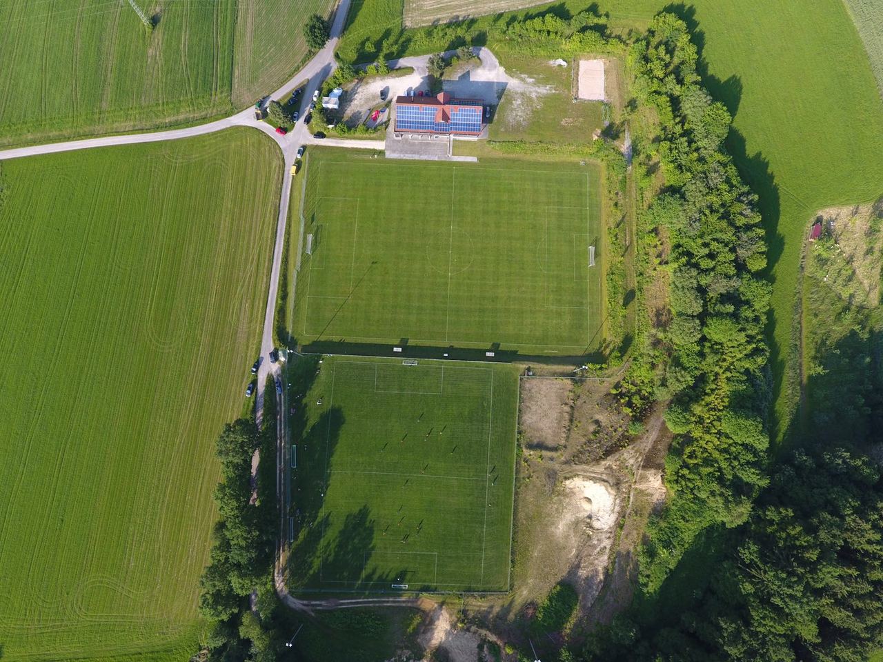 Sportplatz von oben